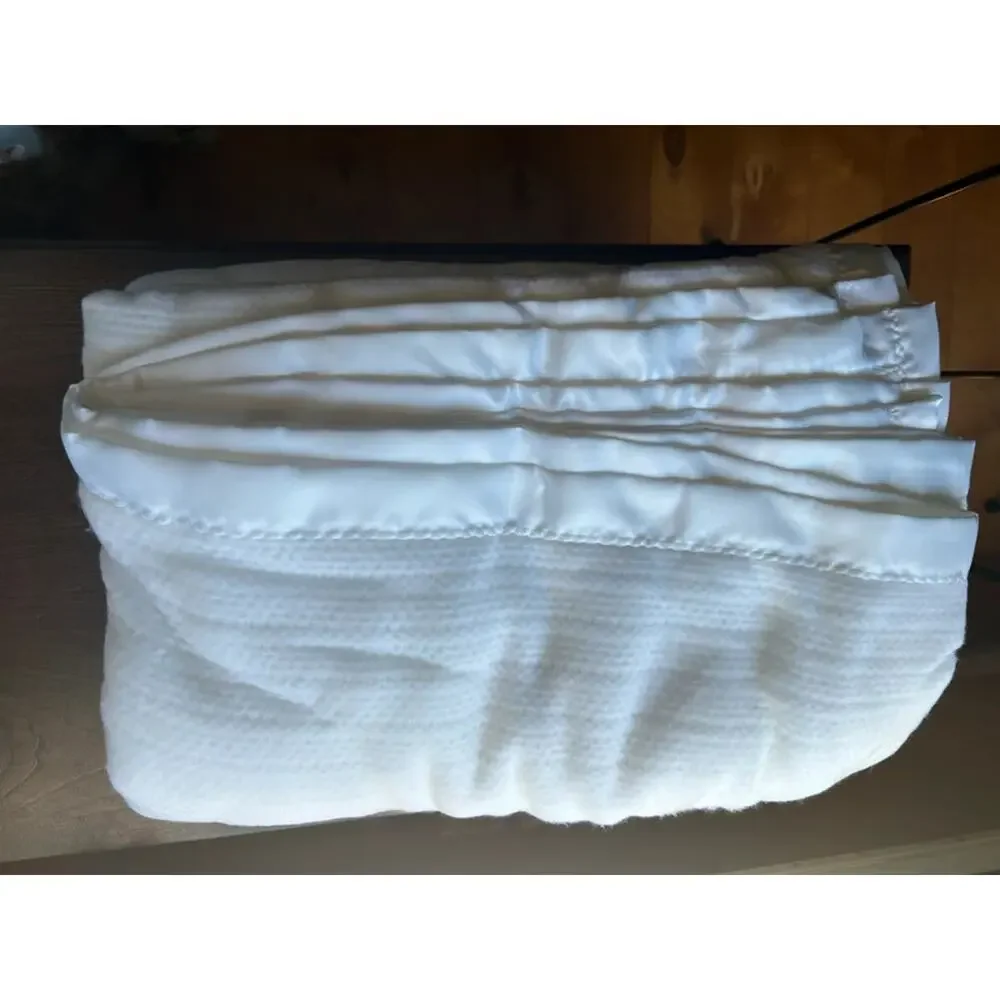New vintage Fieldcrest Thermal Weave Blanket King